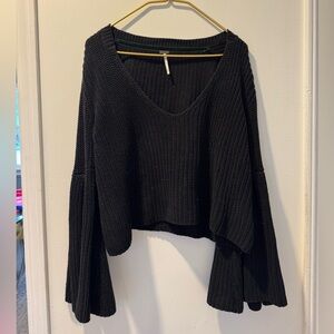 Free people, bell sleeve swear, cotton sweater